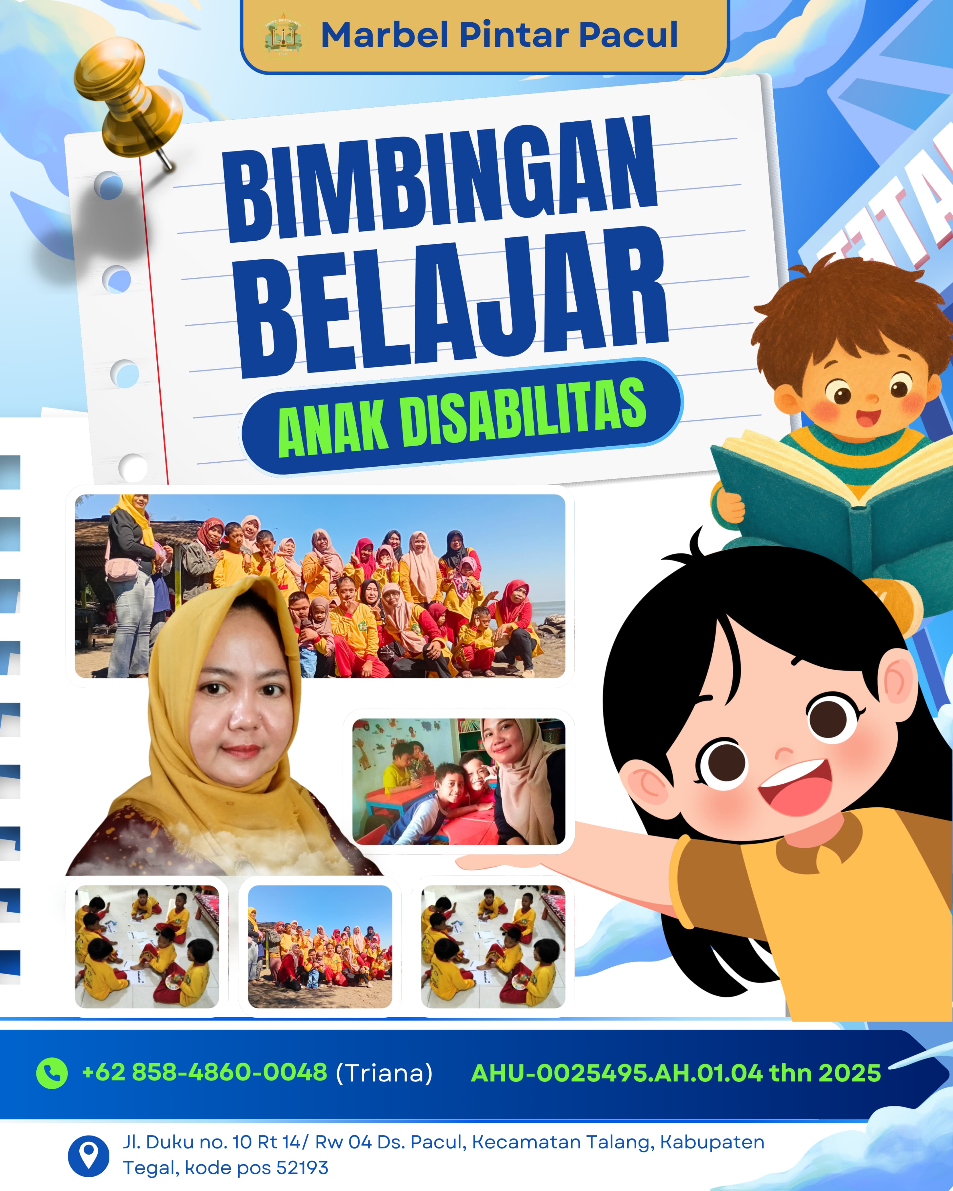 Foto bersama komunitas, pemilik bimbel,dan anak-anak yg sedang belajar dan bermain.